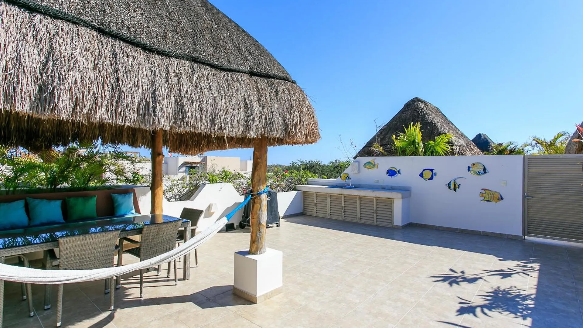 Apartment Luzera - Condo With Ample Private Roof & Jacuzzi & Bbq Tulum Mexico