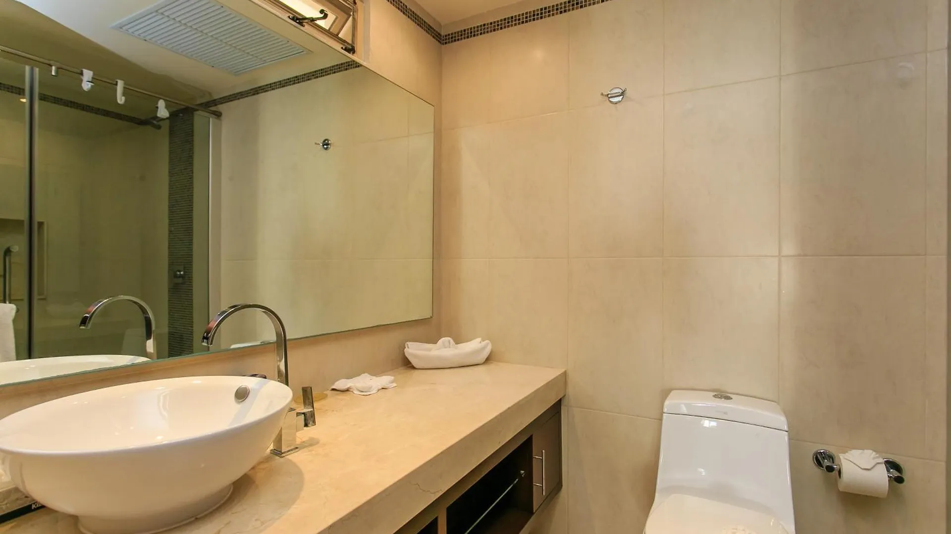 Apartment Luzera - Condo With Ample Private Roof & Jacuzzi & Bbq Tulum