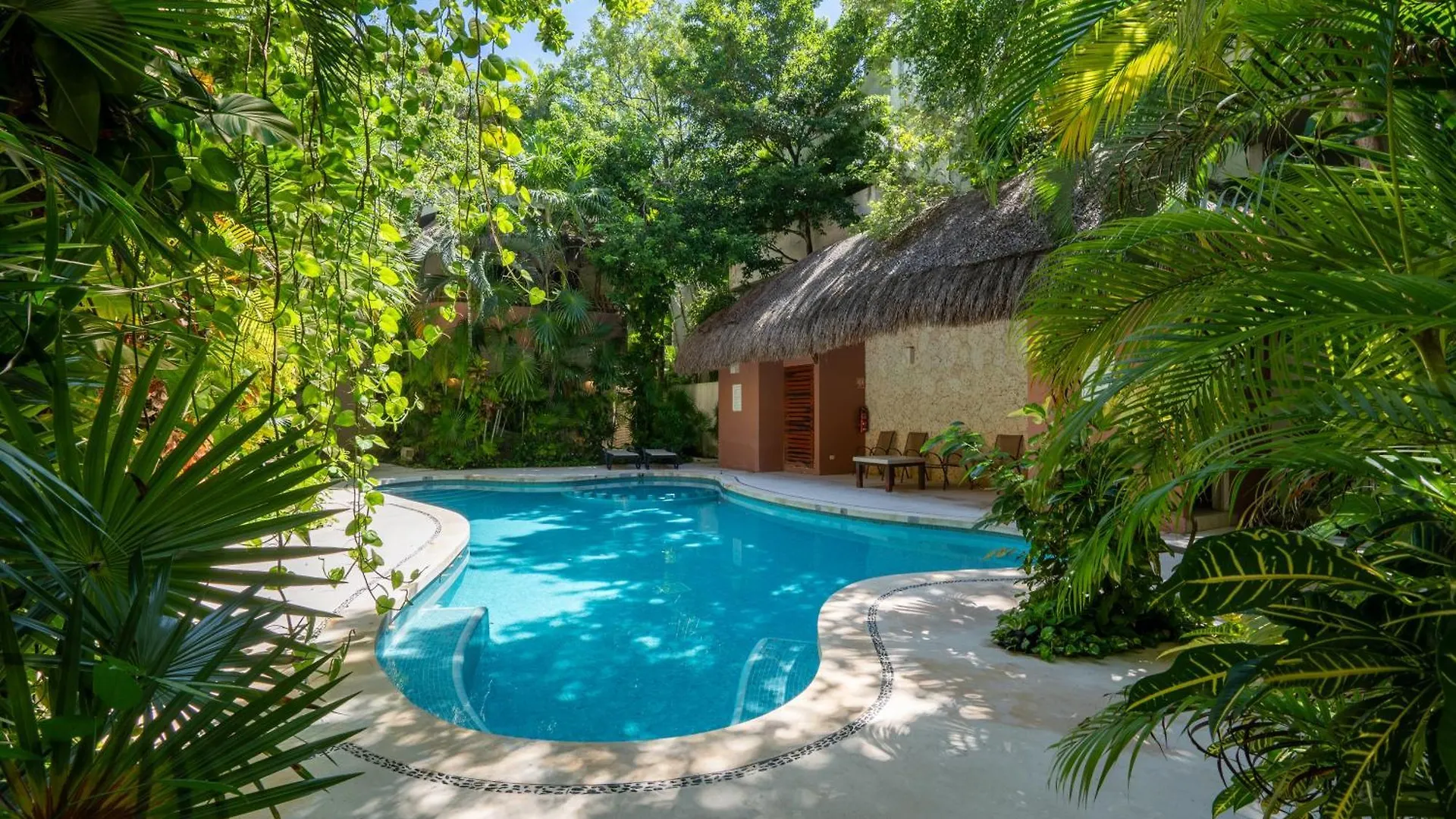 Luzera - Condo With Ample Private Roof & Jacuzzi & Bbq Tulum Apartment